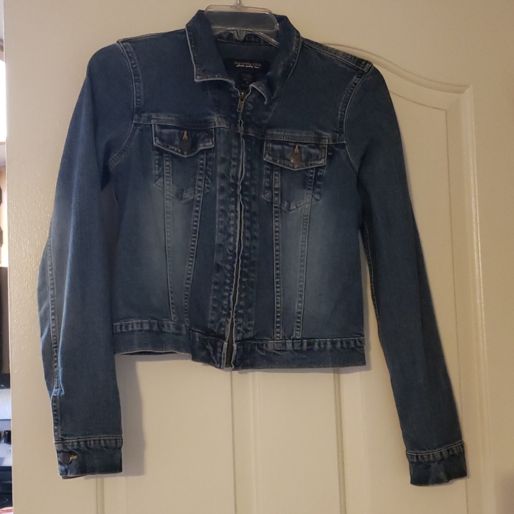 DENIM JACKET, Size Small